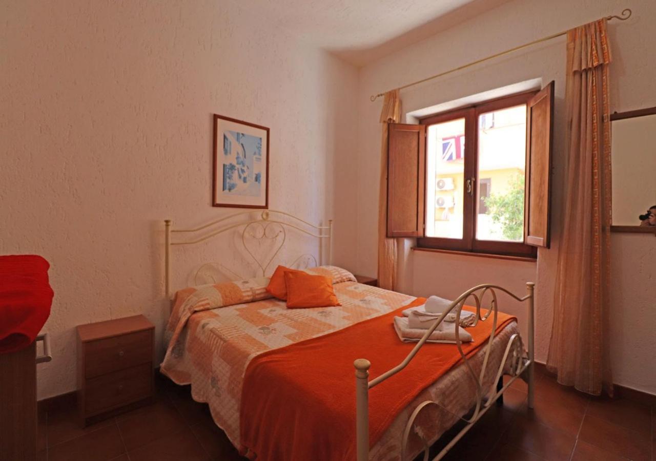 Casa Silvana La Maddalena  Eksteriør bilde