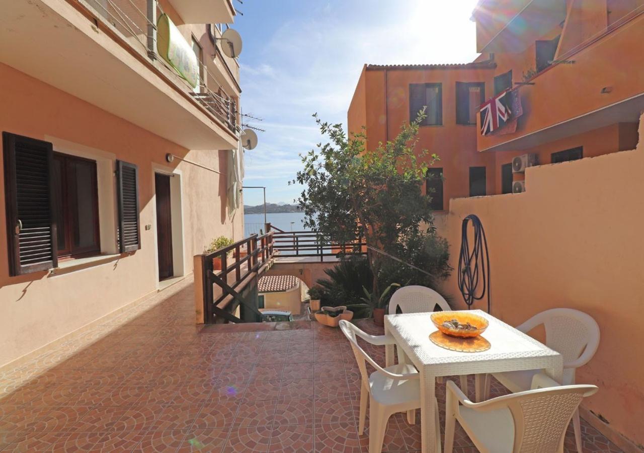 Casa Silvana La Maddalena  Eksteriør bilde